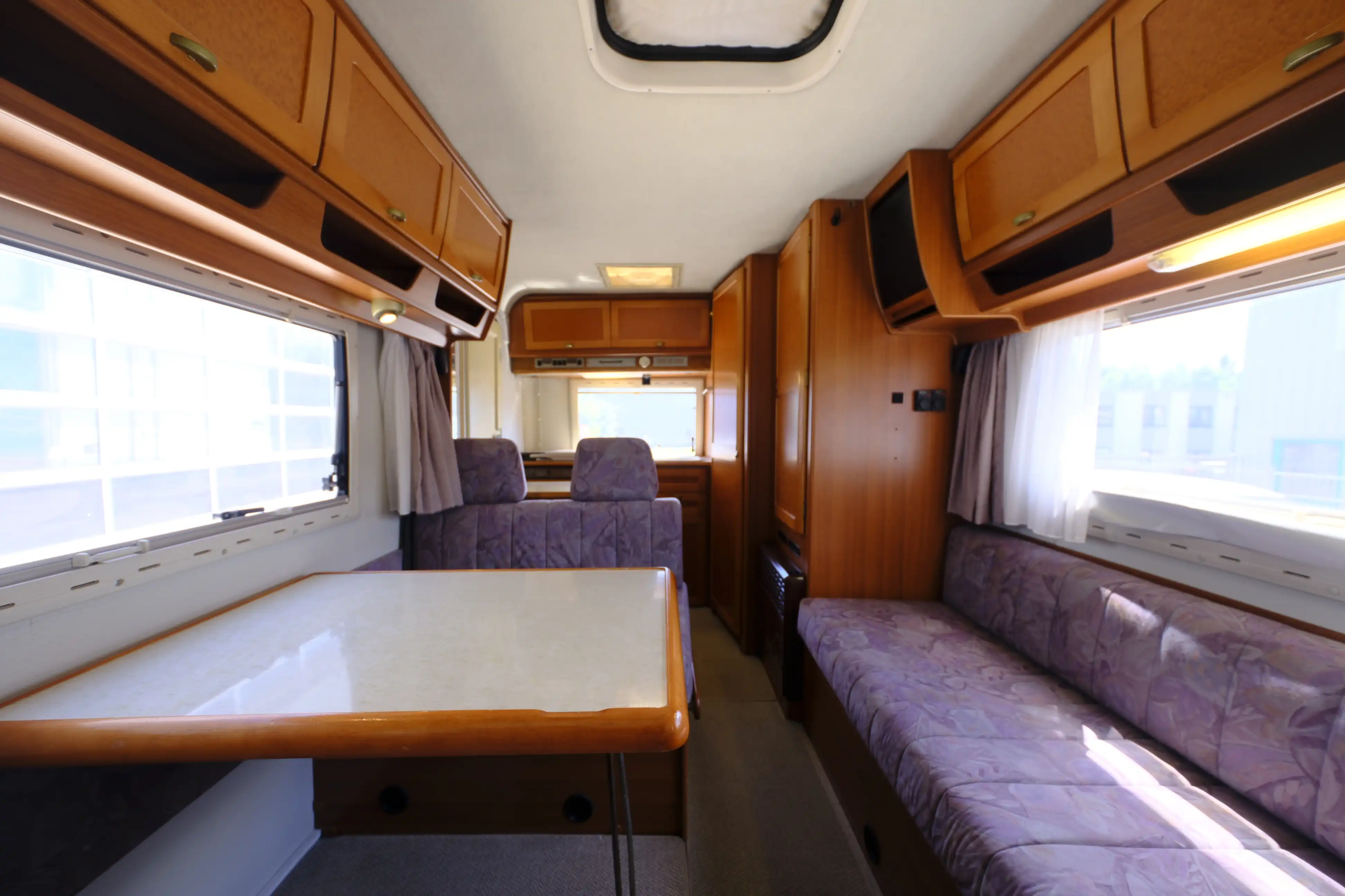 HYMER-ERIBA S 555